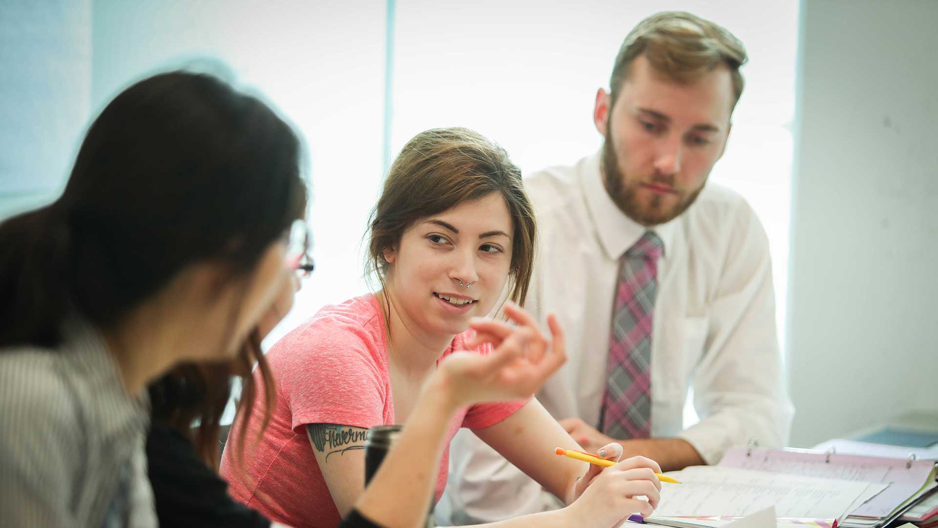 Missouri State student discussing topics in psychology in professional setting